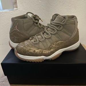 Air Jordan Women’s Retro 11